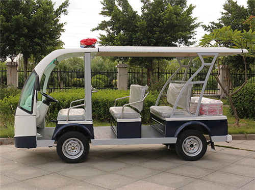 6座巡逻电动车