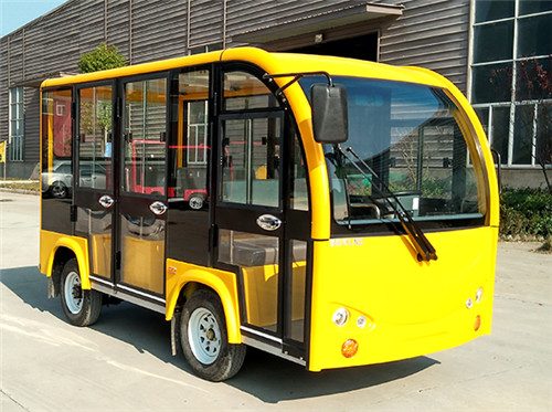 SY-8座 封闭观光车